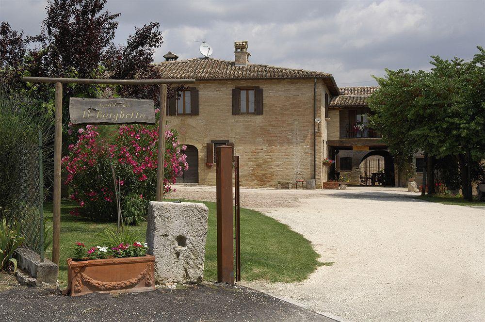 Agriturismo Il Borghetto Монтефалько Экстерьер фото